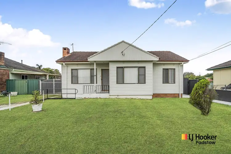 9 Richardson Avenue, Padstow NSW 2211