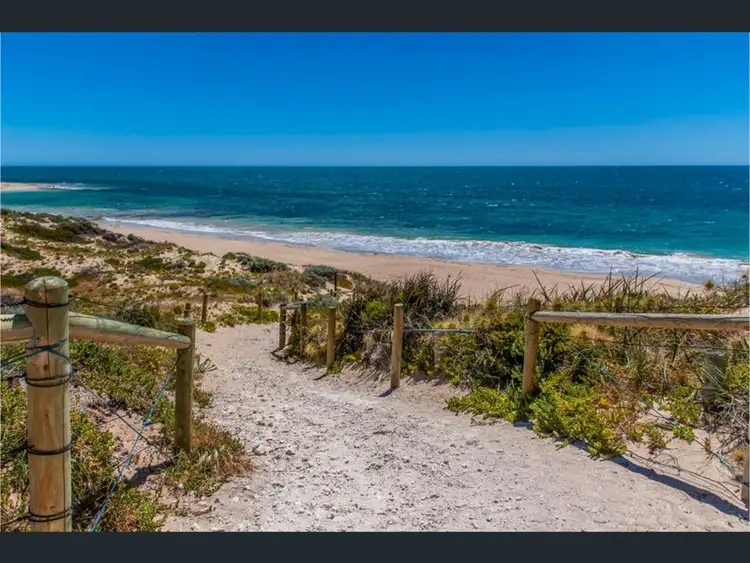 7/35B Halls Head Parade, Halls Head WA 6210