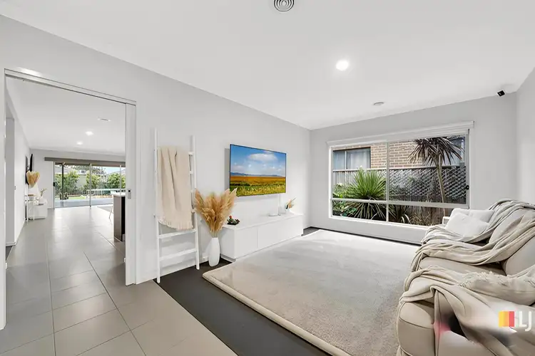 Second view of Homely house listing, 4 Bradshaw Way, Cranbourne East VIC 3977