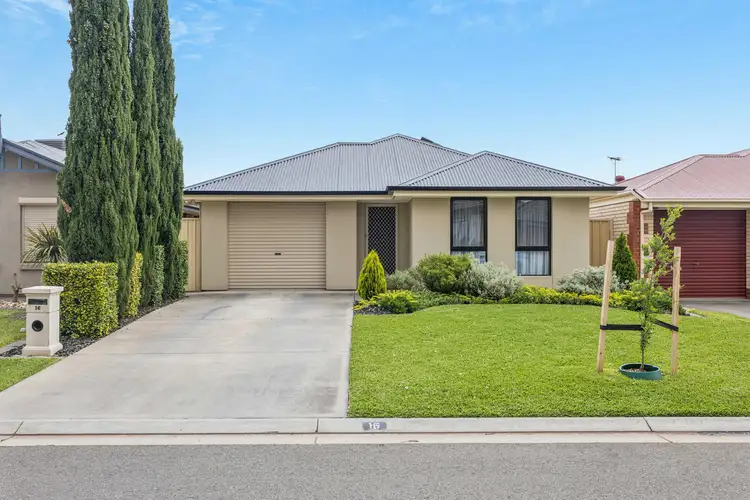 16 Bradford Avenue, Salisbury Heights SA 5109