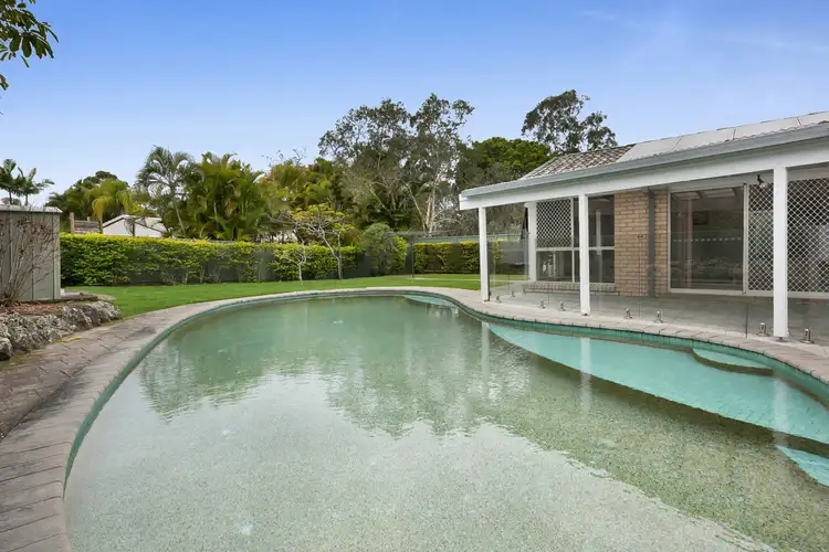 4 Henry Cotton Drive, Parkwood QLD 4214