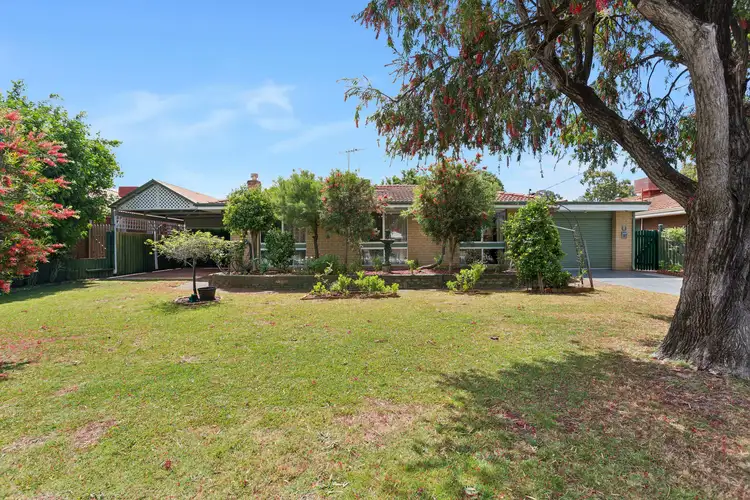 12 Chevalier Way, Thornlie WA 6108