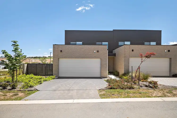 3/4 Lucy Cassidy Lane, Whitlam ACT 2611