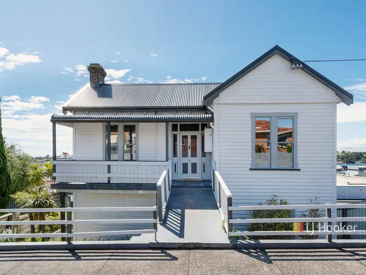 Unit 1/3 Hiller Street, Devonport TAS 7310