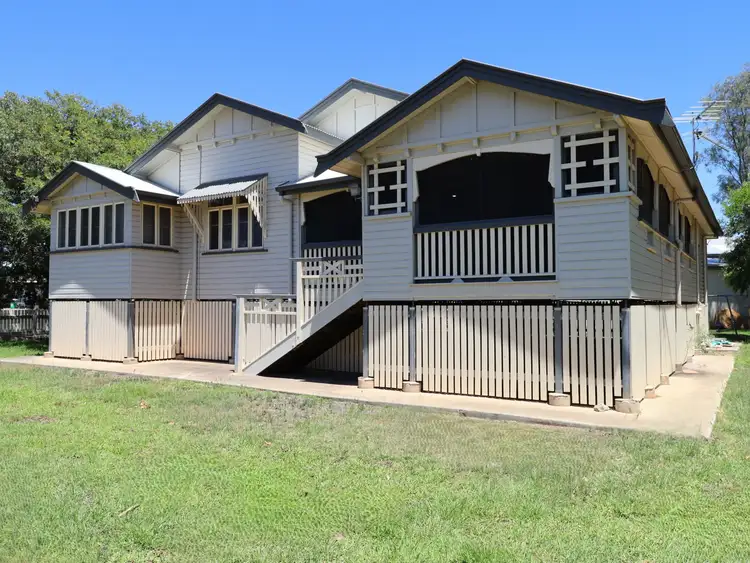 73 Quintin Street, Roma QLD 4455