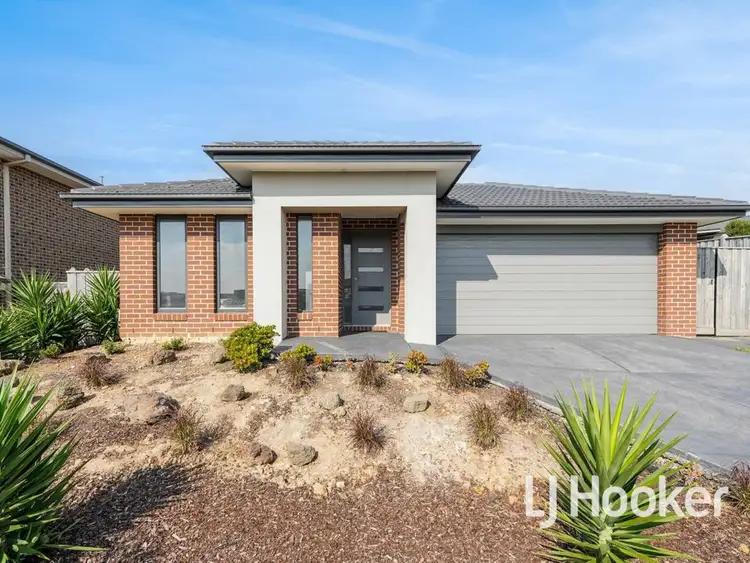 88 Grandvue Boulevard, Pakenham VIC 3810