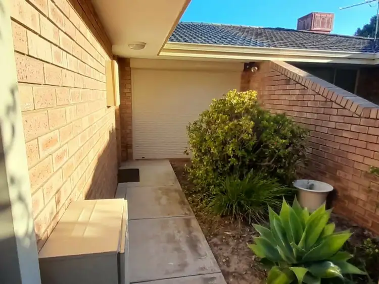 32B Brockmill Avenue, Beechboro WA 6063