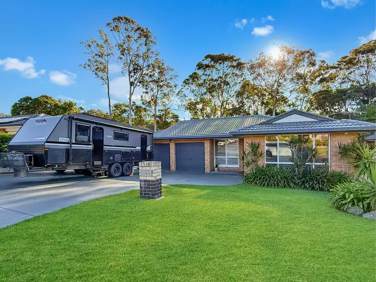 7 Edgewood Close, Tingira Heights NSW 2290