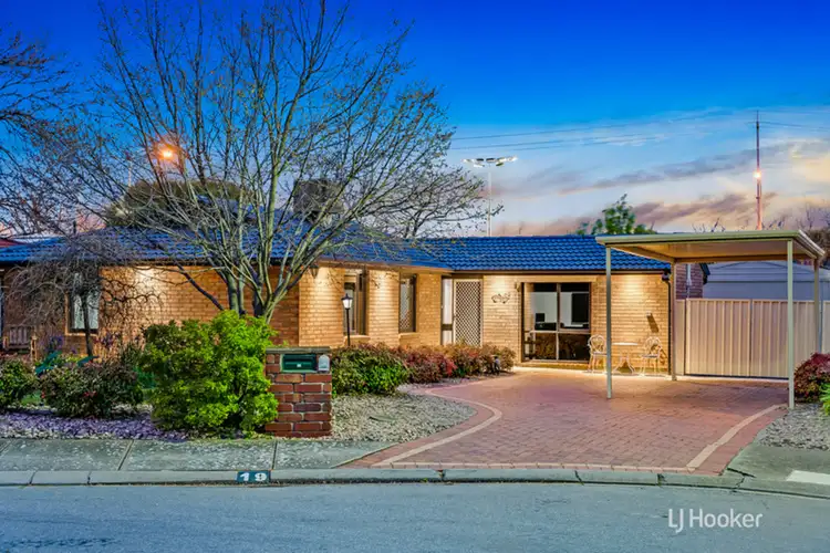 19 Neuville Court, Wynn Vale SA 5127