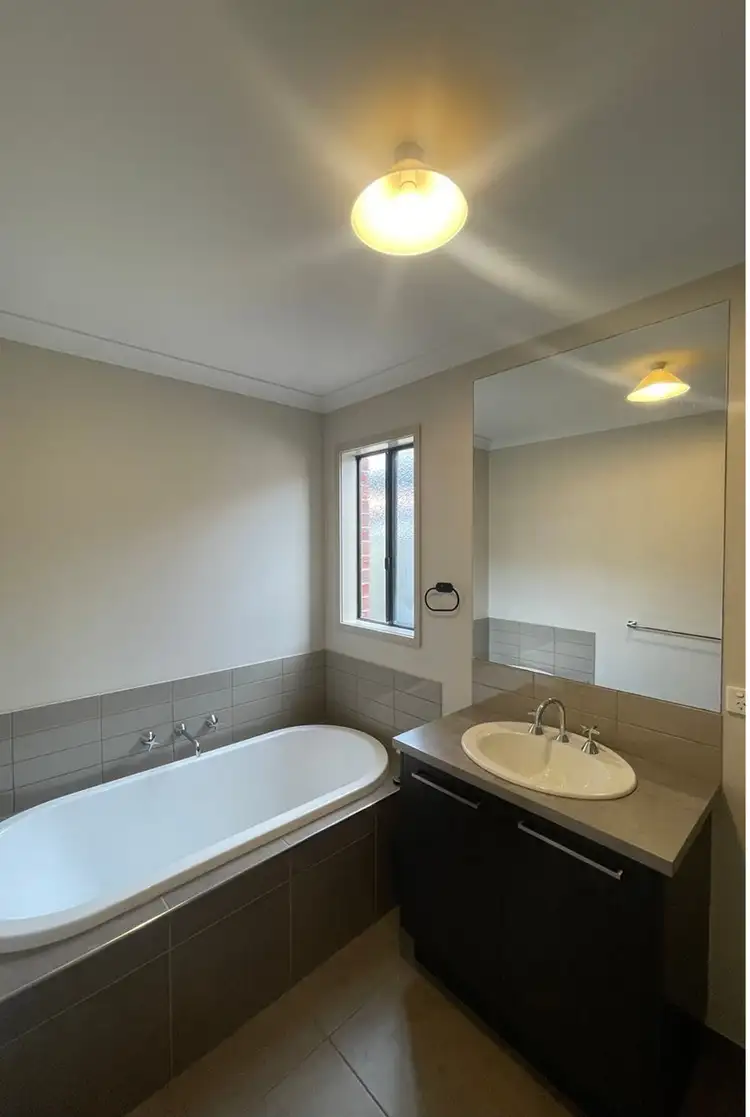 Fifth view of Homely house listing, 19 Challenger Circuit, Cranbourne East VIC 3977