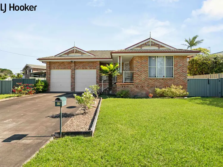 Second view of Homely house listing, 17 Crookhaven Drive, Greenwell Point NSW 2540