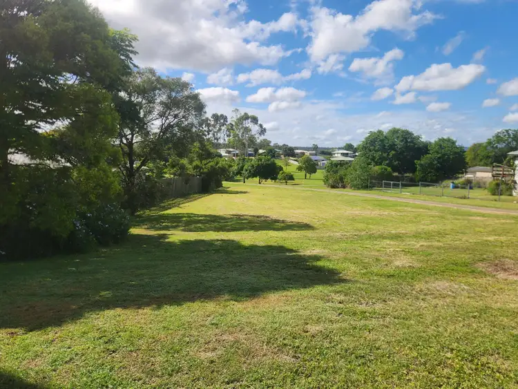 142 Macalister Street, Murgon QLD 4605