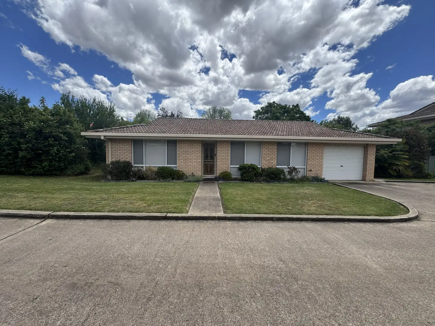 Main view of Homely house listing, Unit 6/75 Lambert Street, Bathurst NSW 2795