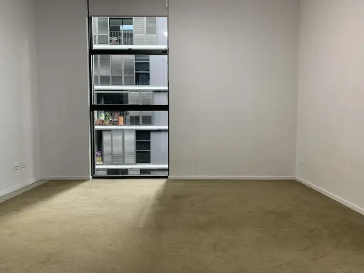 Fourth view of Homely apartment listing, Apartment 402/3 Park Lane, Chippendale NSW 2008