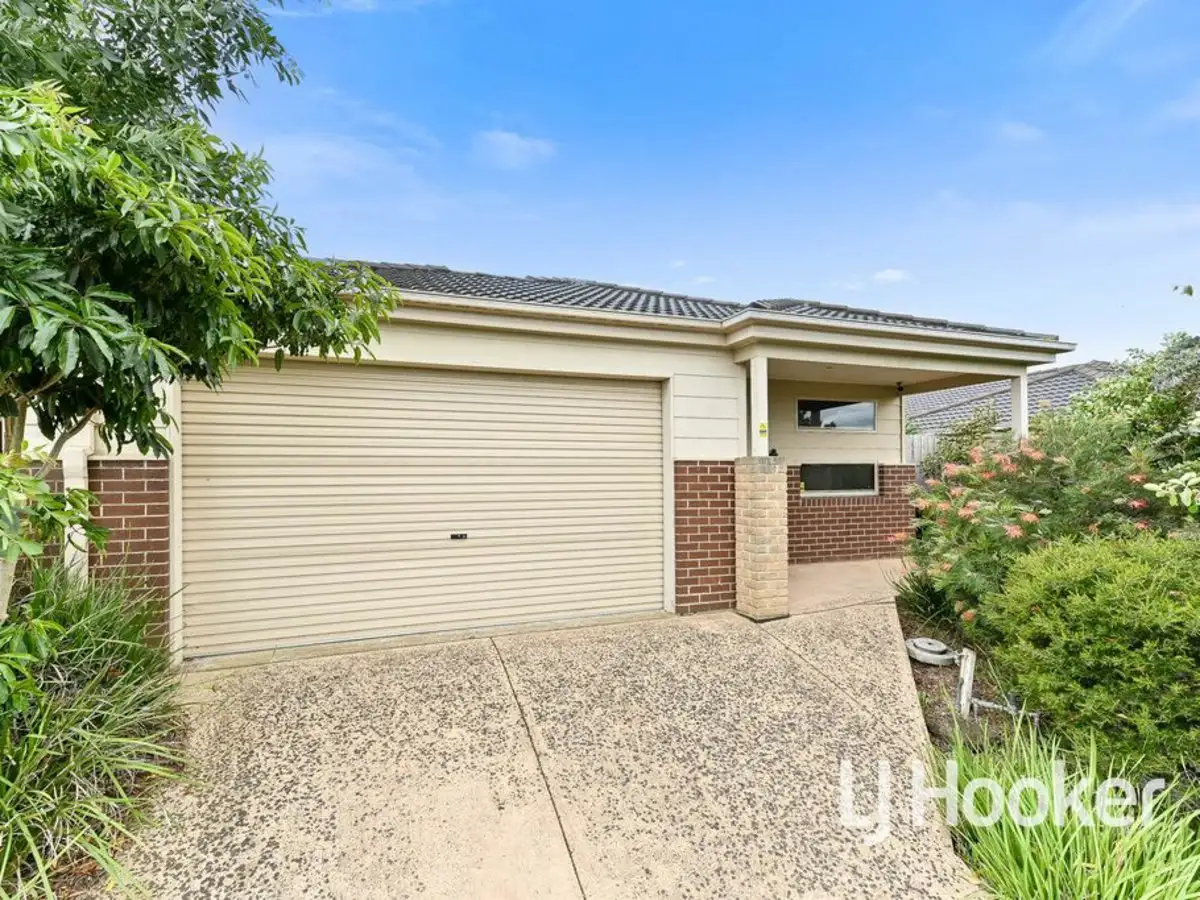Main view of Homely house listing, 23 Alapont Close, Pakenham VIC 3810