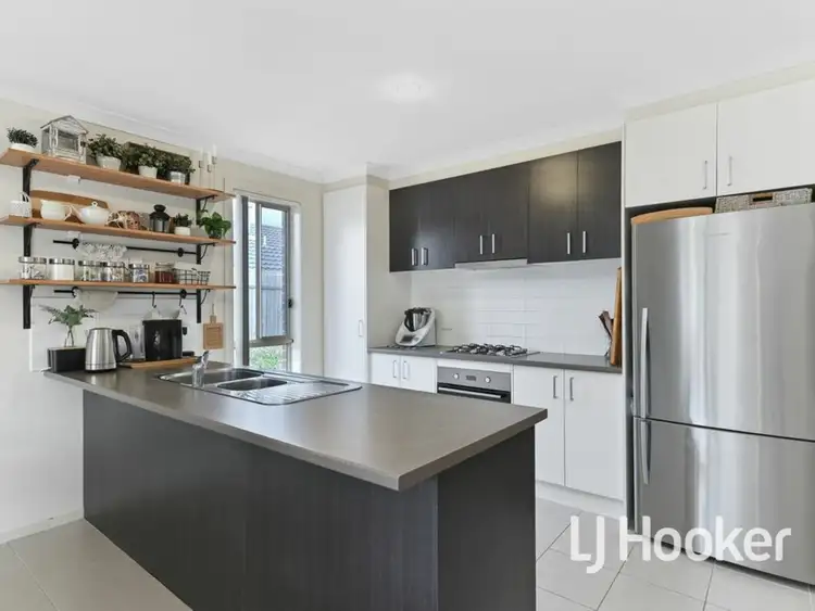 Third view of Homely house listing, 23 Alapont Close, Pakenham VIC 3810