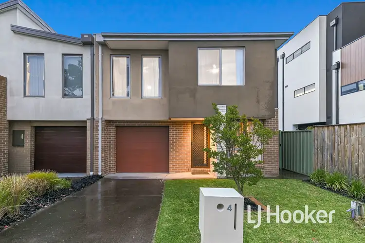 4 Bluestone Street, Pakenham VIC 3810