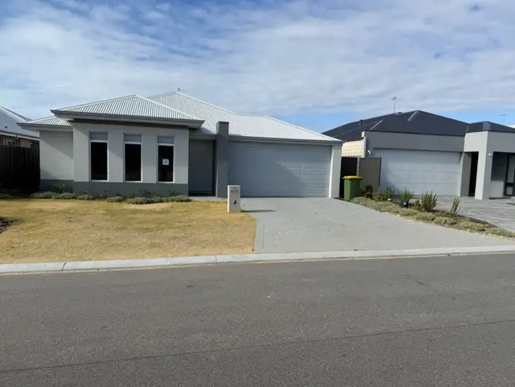 14 Moonlight Street, Madora Bay WA 6210