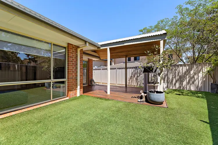 8/80 Paul Coe Crescent, Ngunnawal ACT 2913