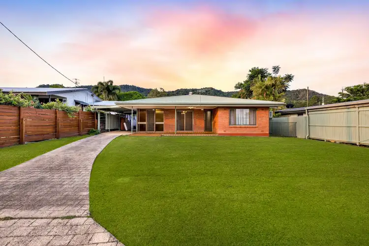 32 Oxley Street, Edge Hill QLD 4870