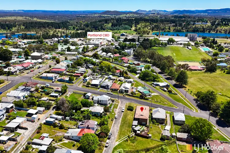 Fourth view of Homely house listing, 2 Hazel Street, Portland NSW 2847