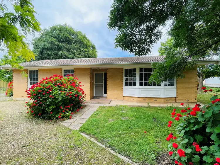 8 Finniss Street, Gawler SA 5118