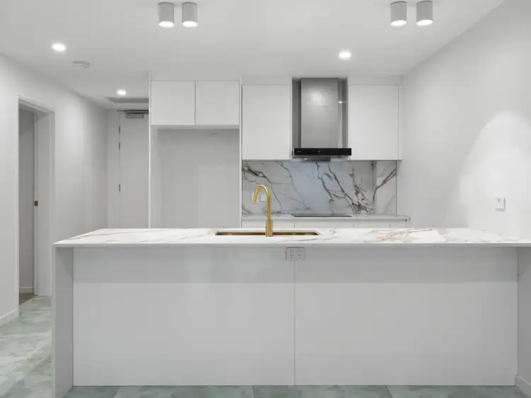 Fourth view of Homely apartment listing, 3/10 Chester Street, Highgate Hill QLD 4101