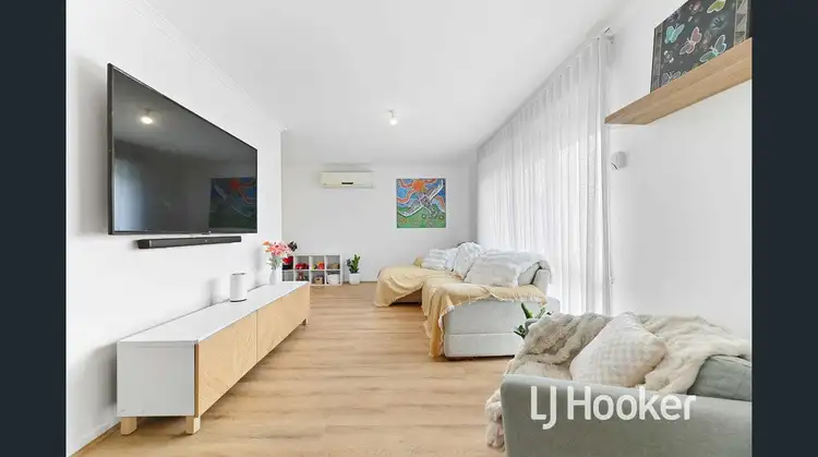 Third view of Homely house listing, 2/4 King David Court, Hampton Park VIC 3976