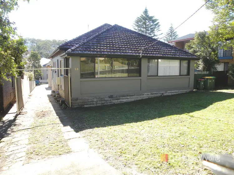 10 York Street, Gosford NSW 2250