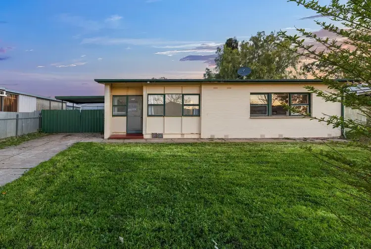 25 Crabb Road, Smithfield Plains SA 5114