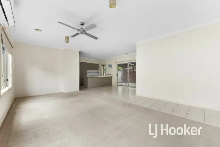 Third view of Homely house listing, 6 Tyrell Place, Pakenham VIC 3810