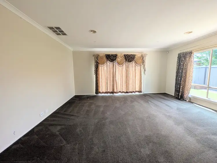 Fifth view of Homely house listing, 83 Newbury Boulevard, Craigieburn VIC 3064