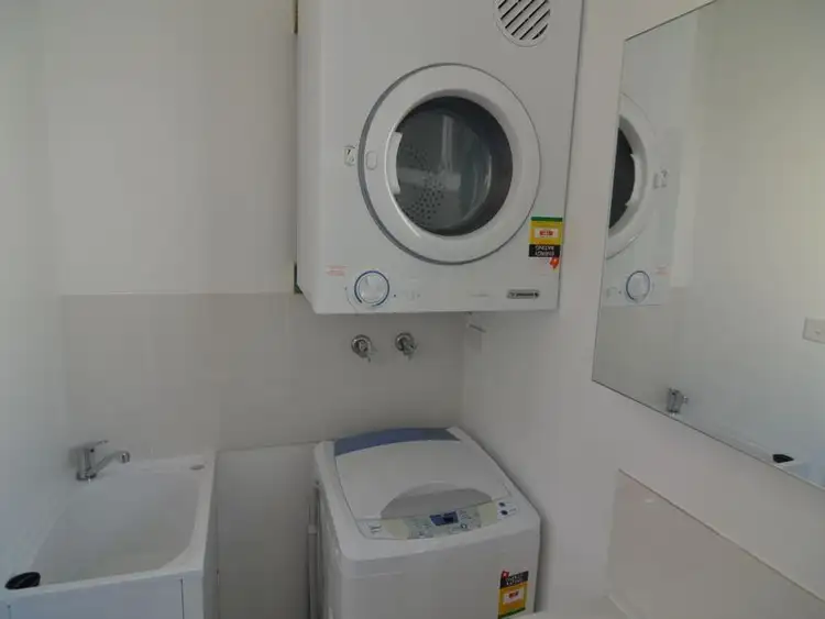 Fourth view of Homely studio listing, 2/31 Railway Parade, Lithgow NSW 2790