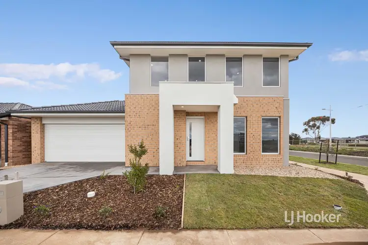 35 Portulaca Avenue, Manor Lakes VIC 3024