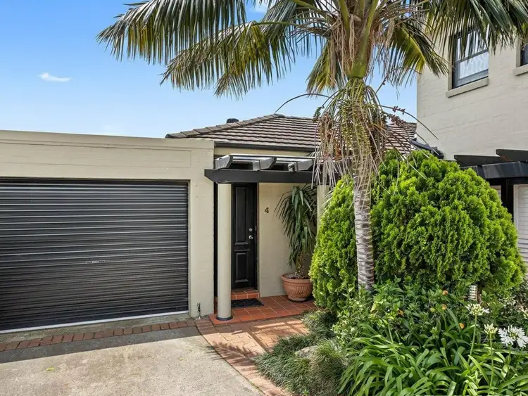 Villa 4/124 Barton Street, Monterey NSW 2217