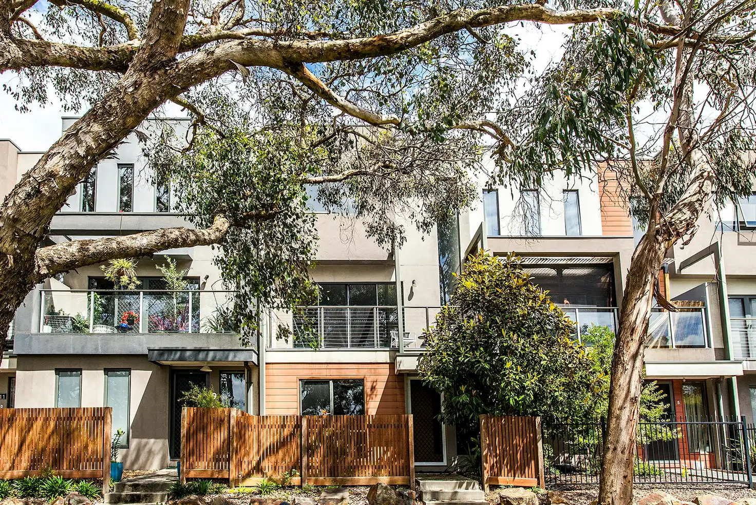 Main view of Homely house listing, 7 Lithgow Way, Mooroolbark VIC 3138