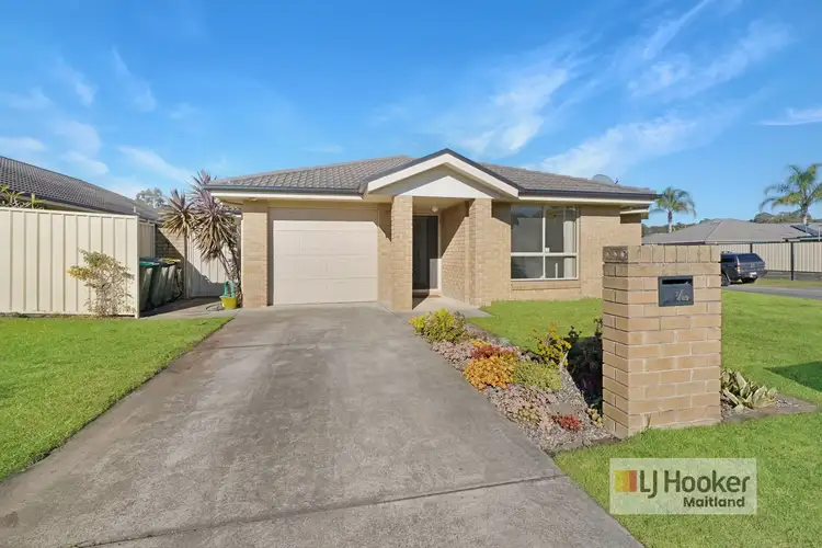 2/89 Streeton Drive, Metford NSW 2323