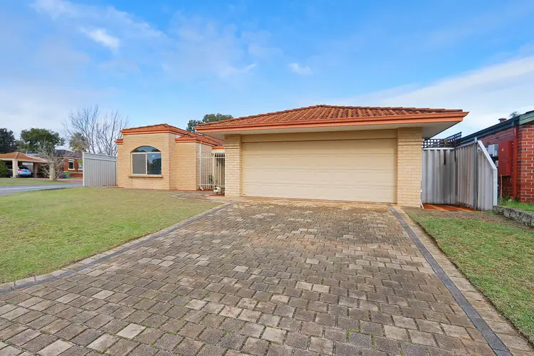 2 Griffin Cl, Langford WA 6147