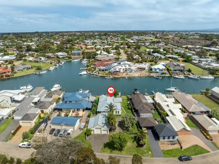 Second view of Homely house listing, 15 Windjammer Court, Paynesville VIC 3880