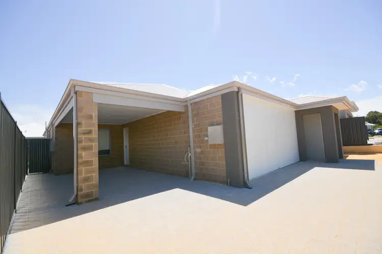 37A Kalbarri Way, Dawesville WA 6211