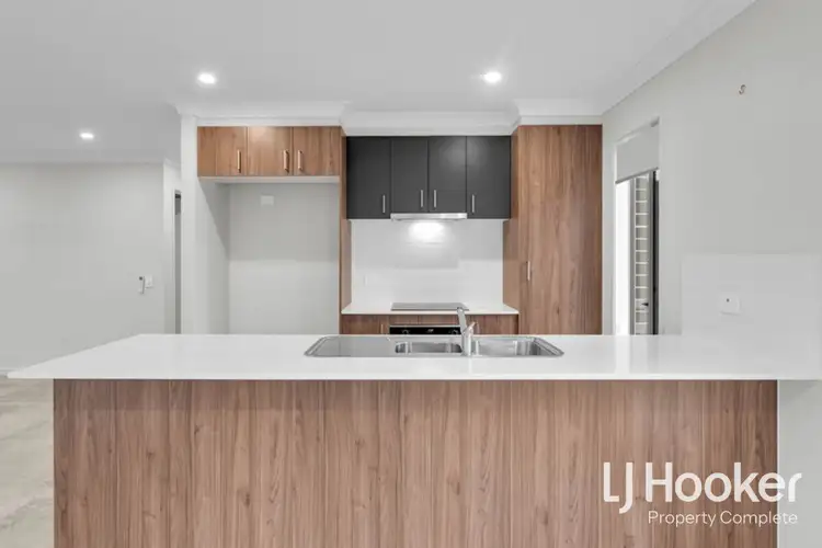 72 Diamond Drive, Yarrabilba QLD 4207