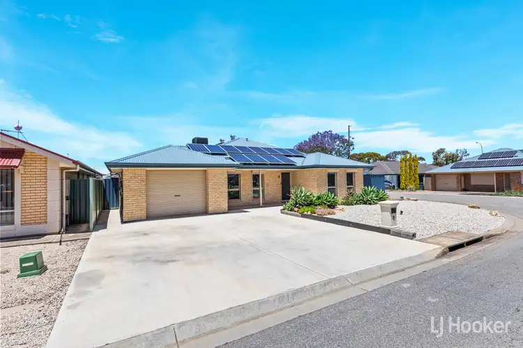 2 Tangarine Court, Munno Para West SA 5115