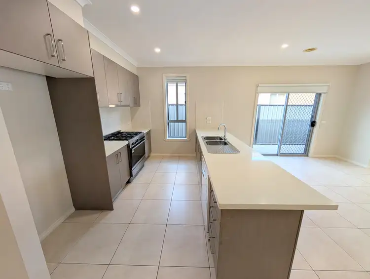 Fourth view of Homely house listing, 10 Parkhaven Street, Craigieburn VIC 3064