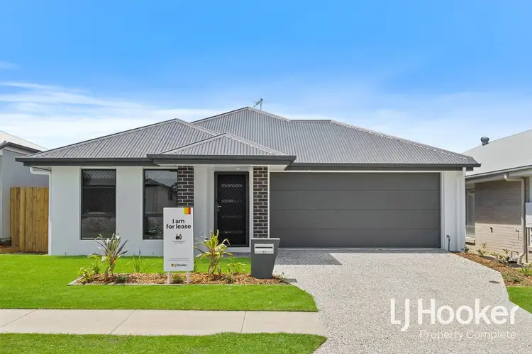 33 Boomi Avenue, South Maclean QLD 4280