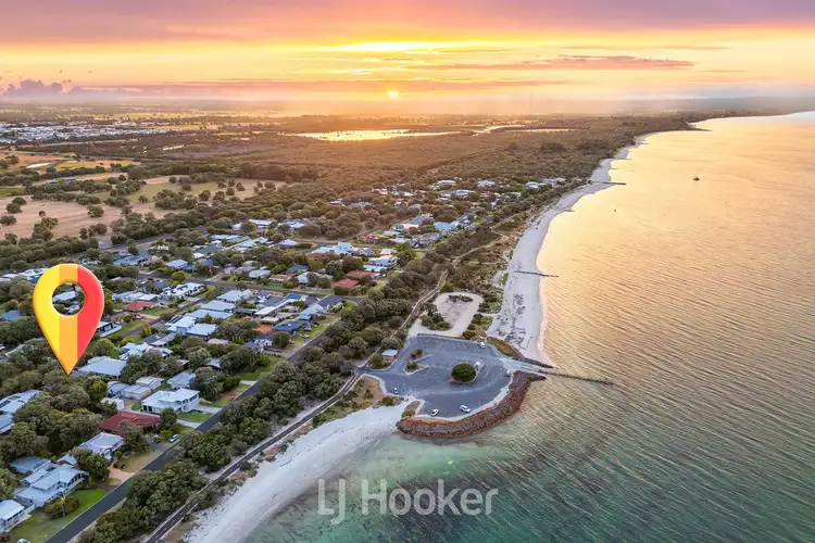 15 Averil Street, Abbey WA 6280