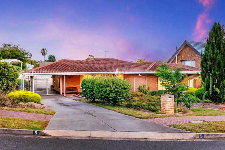 5 Hyde Place, Christies Beach SA 5165