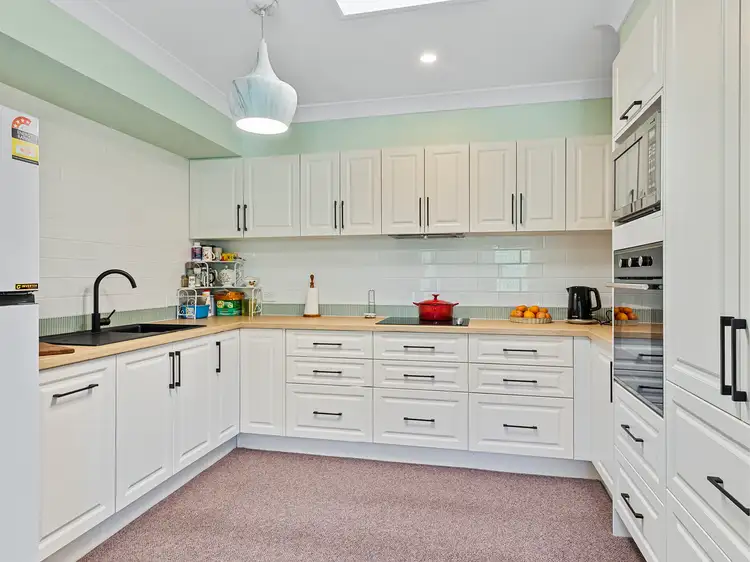 Fifth view of Homely house listing, 18 Alexander Street, Mount Hutton NSW 2290