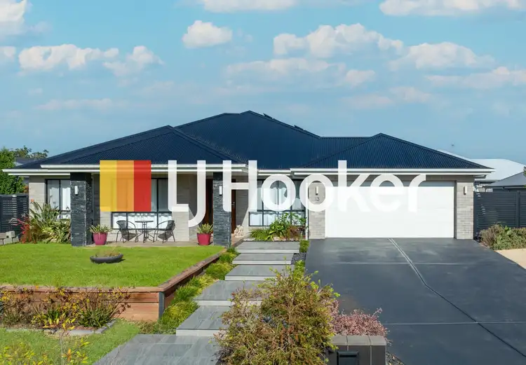 13 Maya Drive, Medowie NSW 2318