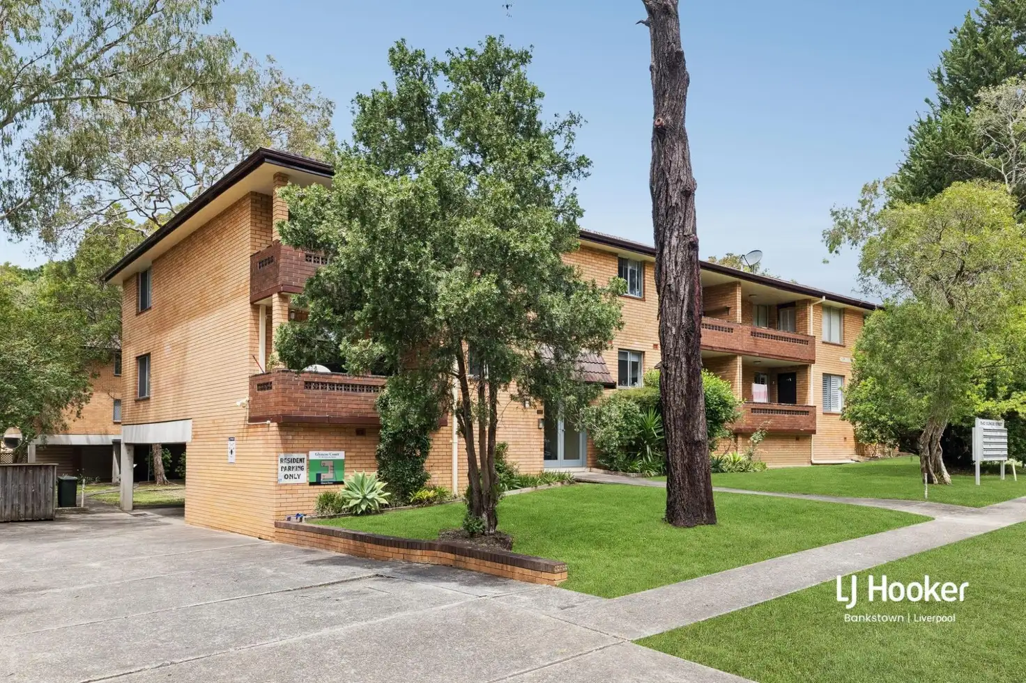 Main view of Homely apartment listing, 11/76 Glencoe Street, Sutherland NSW 2232