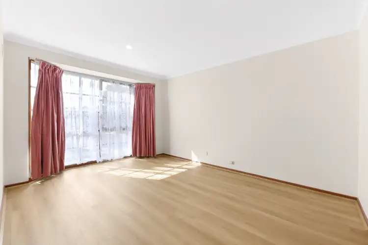 Fifth view of Homely house listing, 16 Lauren Drive, Hampton Park VIC 3976